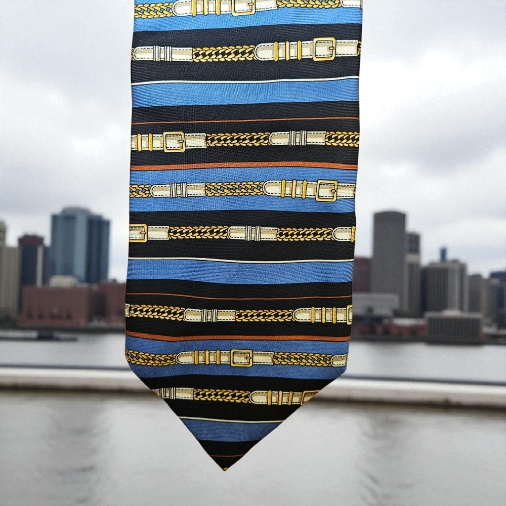 Gucci - Paola Gucci Blue and Gold Chain Pattern Fabric SILK Men's Tie